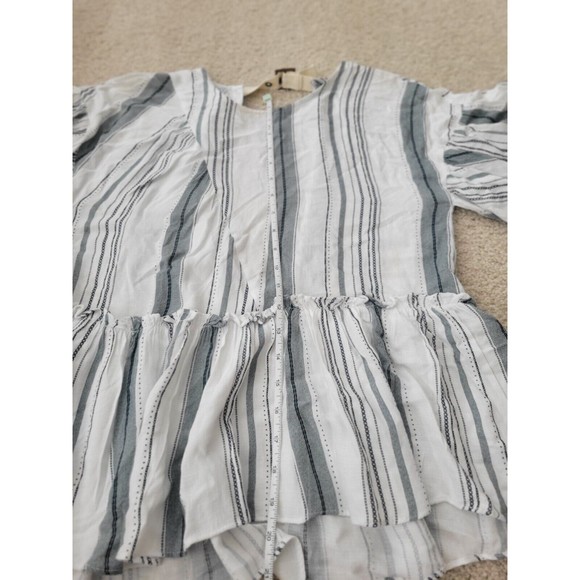 Moon River Top Flutter Ruffle Sleeve Peplum Cutout Stripe-small - Picture 6 of 7